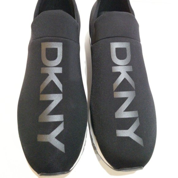 DKNY Jadyn Sneakers -11 - Picture 2 of 8